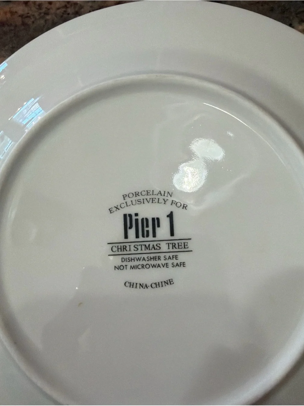 Set of 4 Pier 1 Christmas Tree Holiday Salad Plates 7.5” Green Red Gold Star